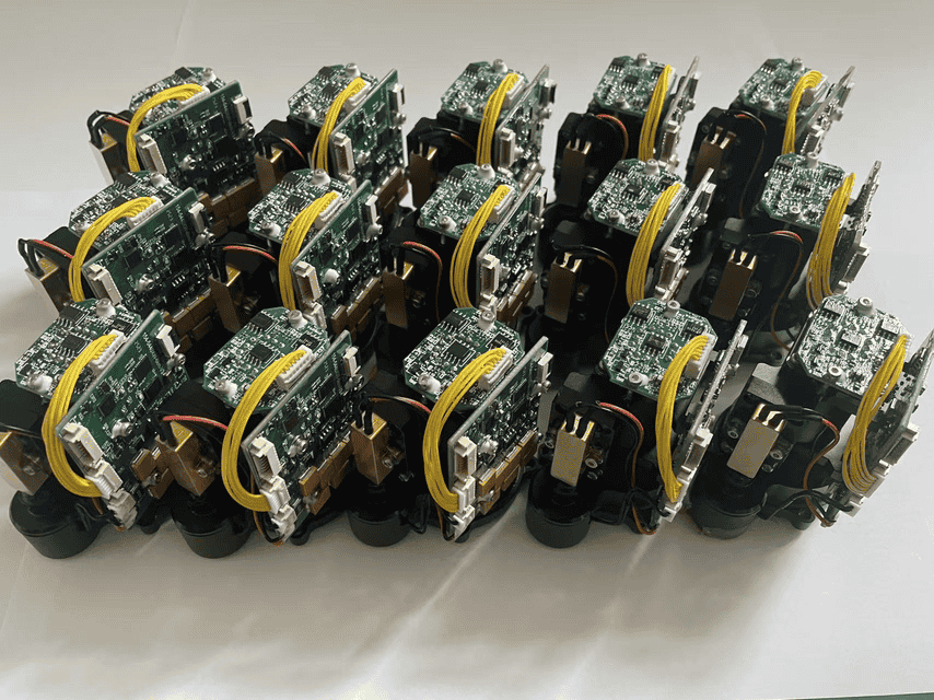 On December 25, 2025, Siawel successfully completed the delivery of 200 sets of 8km and 6km rangefinders, which are appl